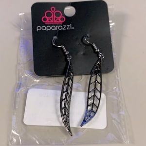 Paparazzi earrings